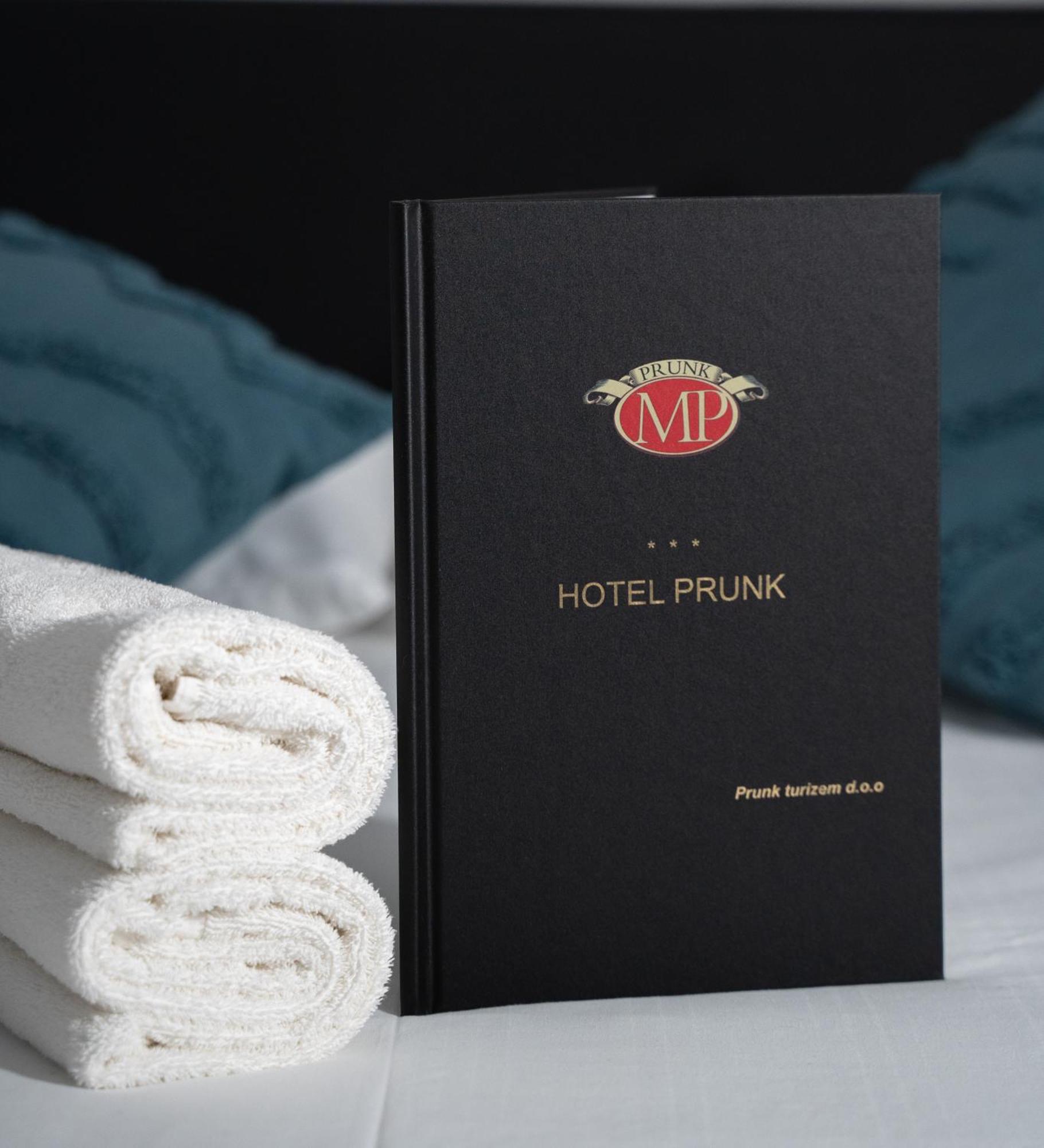 Hotel Prunk Сезана Экстерьер фото